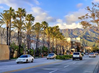 Street,Traffic,In,The,City,Of,Burbank,,California.